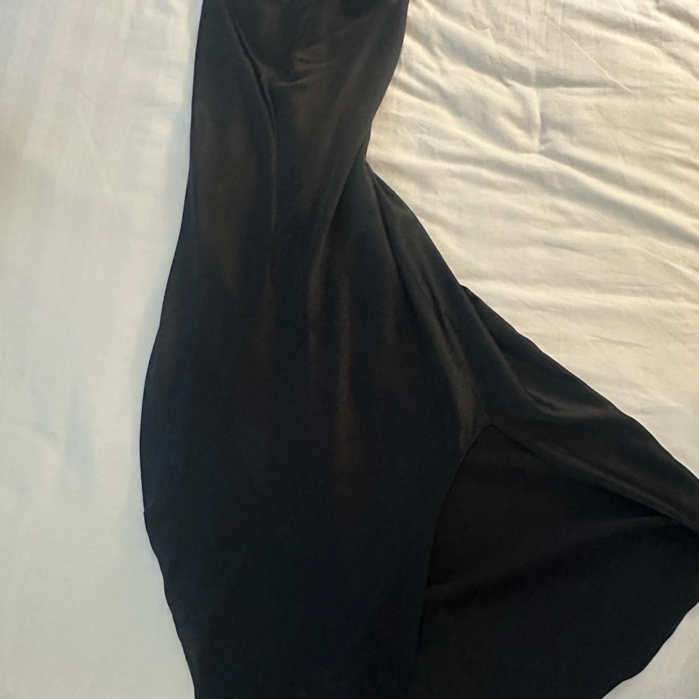 HANEY Elegant Silk Black Evening Dress - Picture 3 of 4